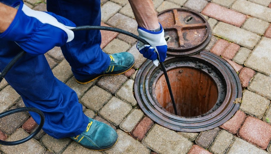 Hydro Jetting in Metolius